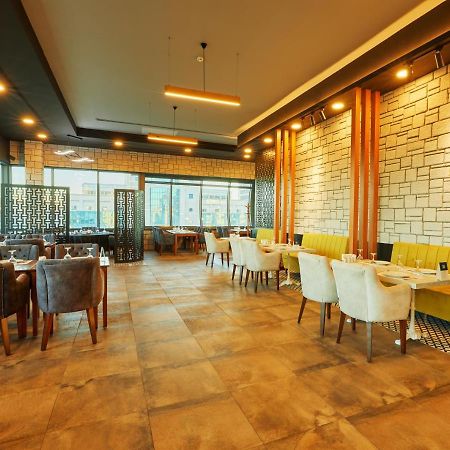 Hotel Park Dedeman Elâzığ Exterior foto